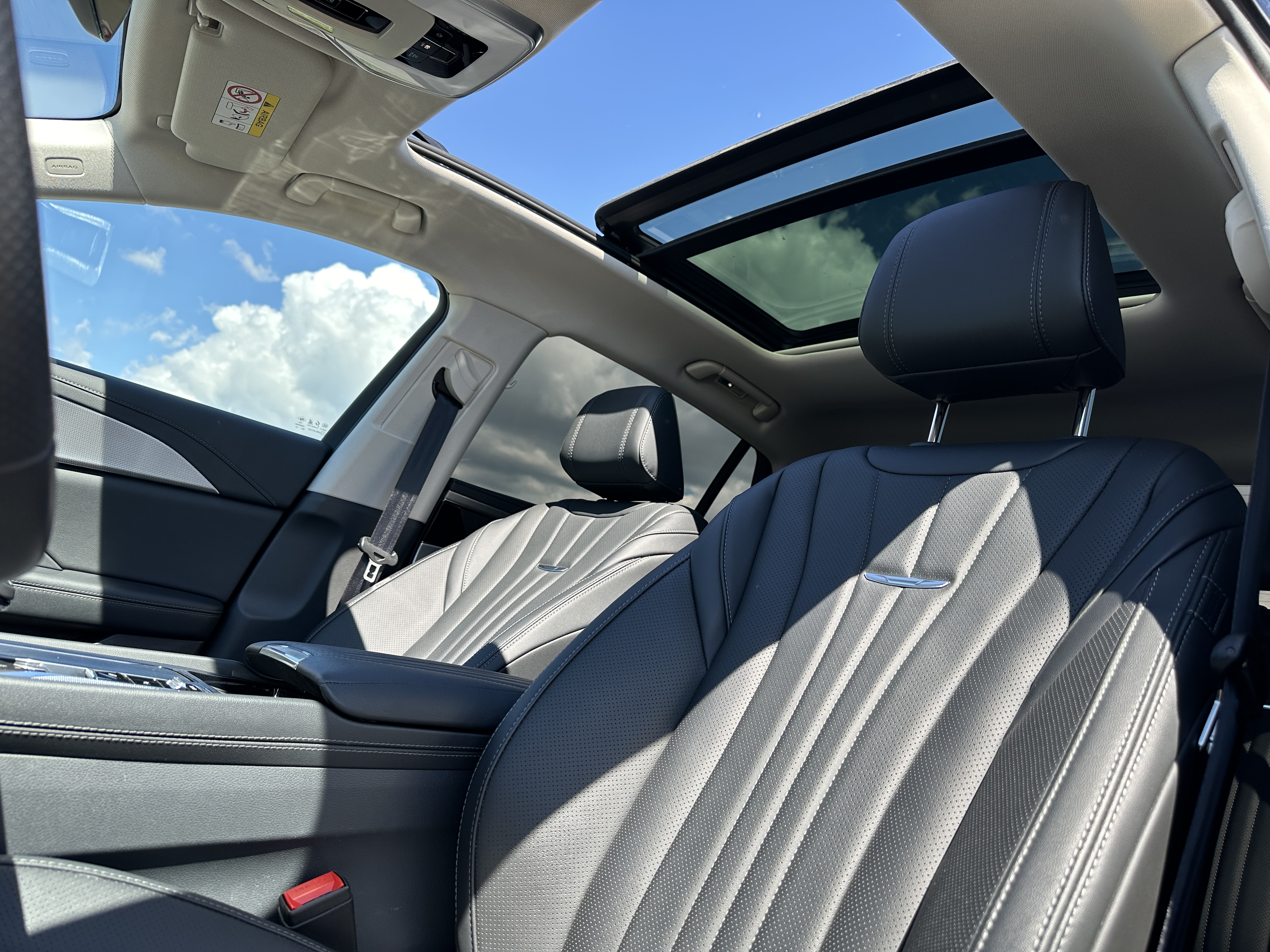FAW HONGQI H5 для тех, кто ценит комфорт