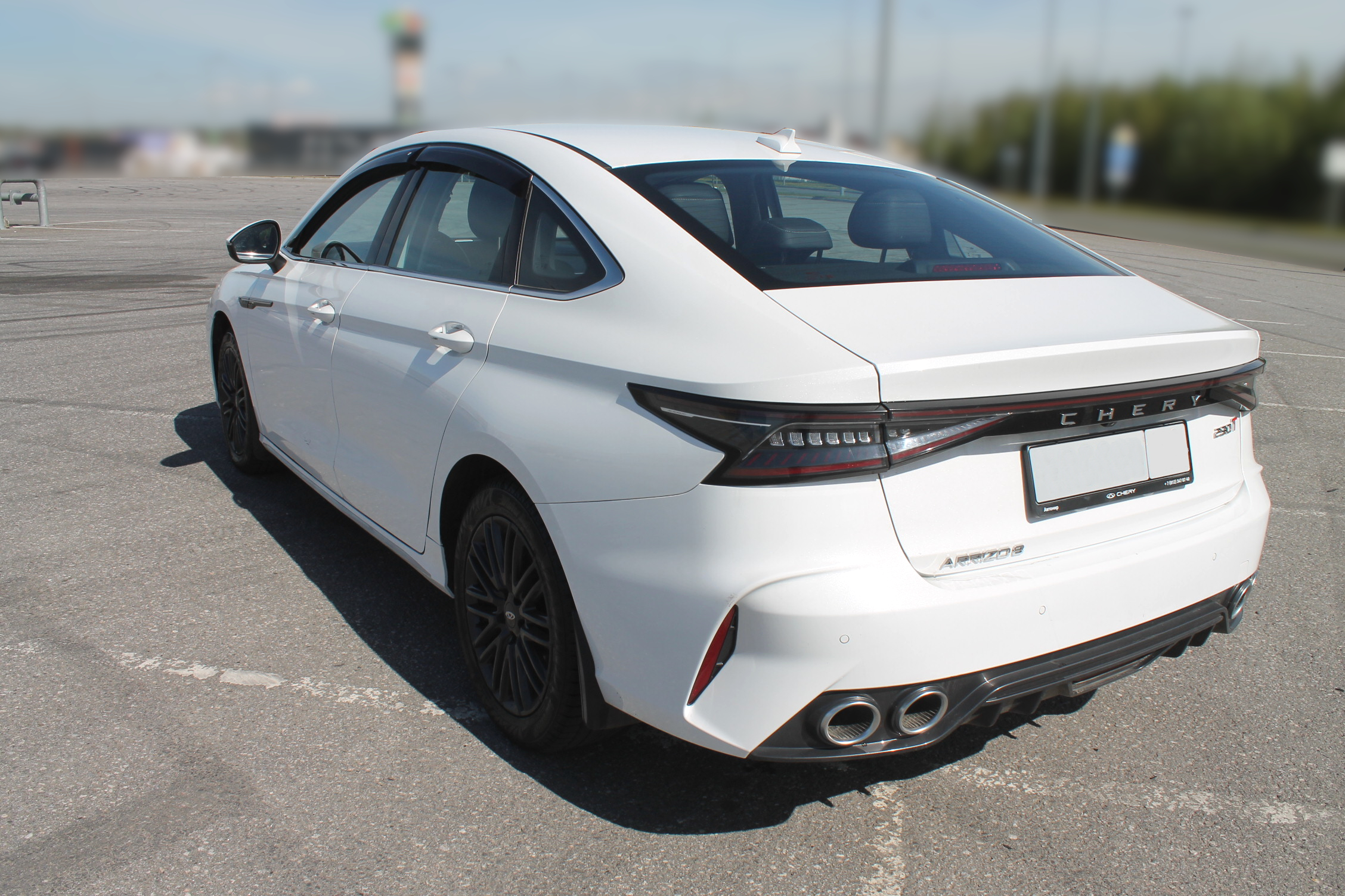Chery Arrizo 8