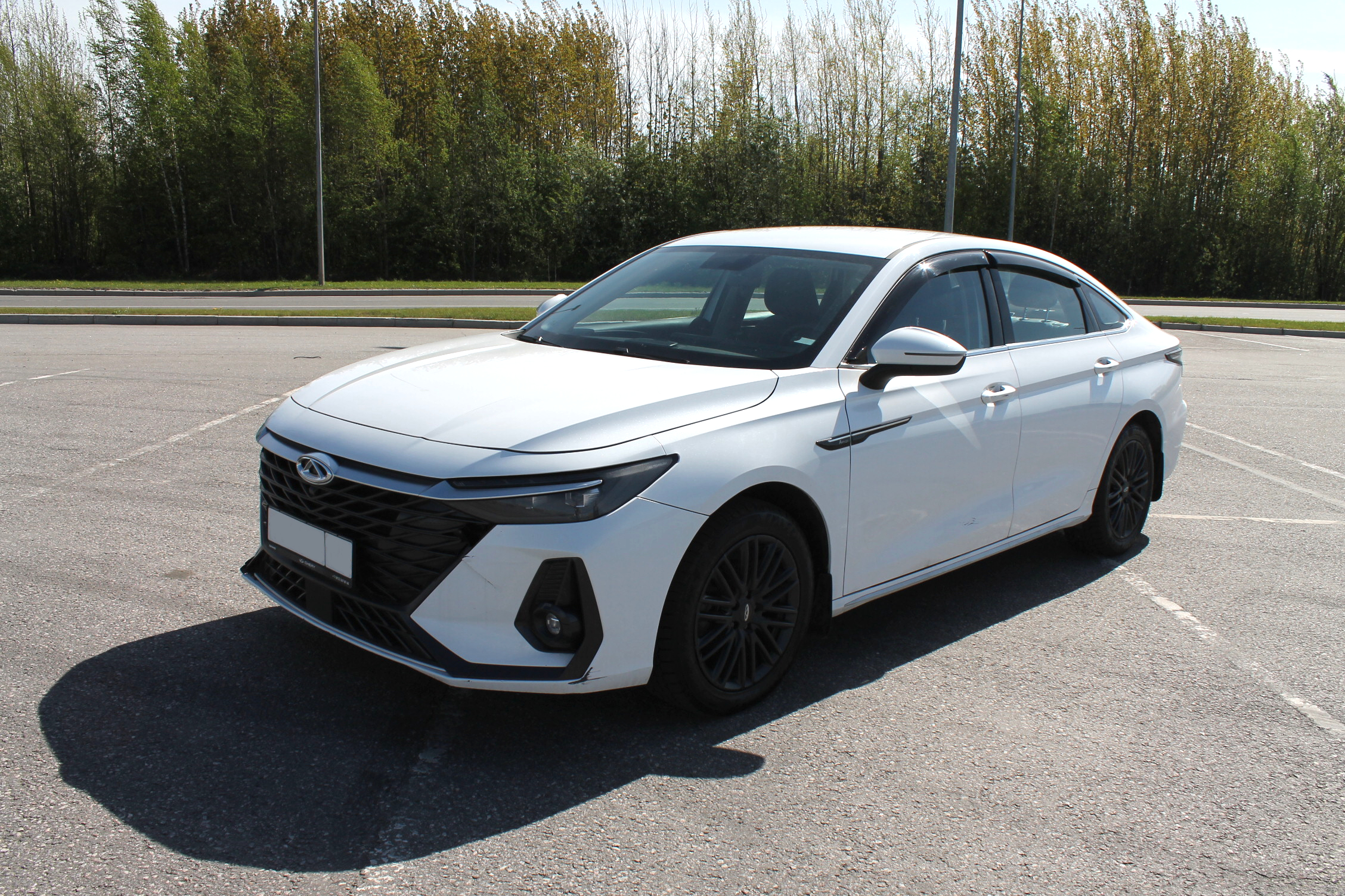 Chery Arrizo 8